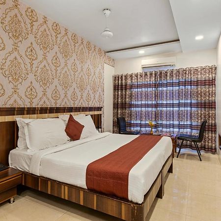 Mayur Retreat & Spa ロナバラ エクステリア 写真