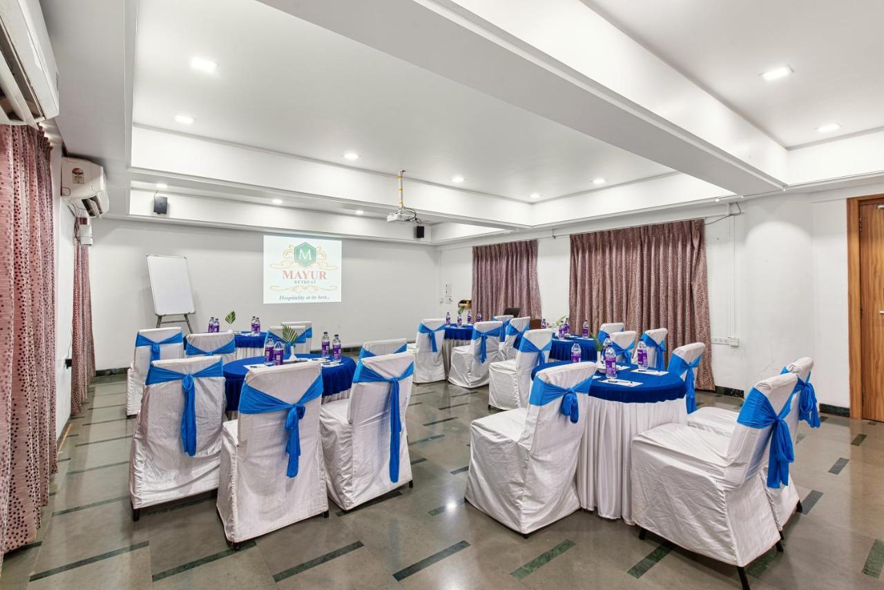 Mayur Retreat & Spa ロナバラ エクステリア 写真